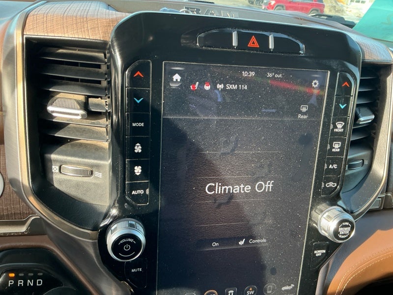 2019 RAM 1500 Longhorn Crew Cab 4x4 5'7' Box