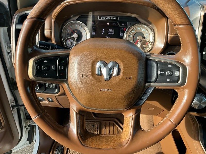 2019 RAM 1500 Longhorn Crew Cab 4x4 5'7' Box