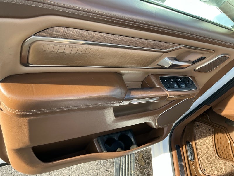 2019 RAM 1500 Longhorn Crew Cab 4x4 5'7' Box