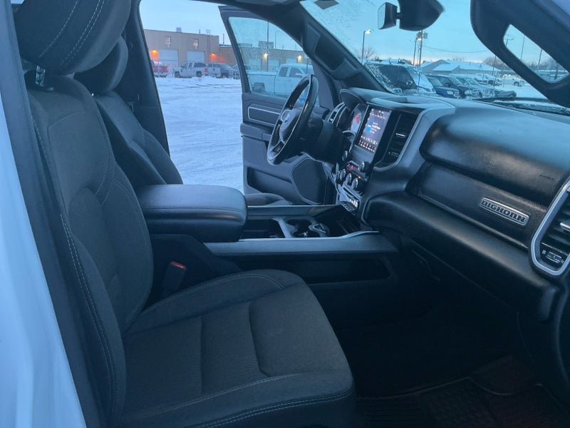 2020 RAM 1500 Big Horn Crew Cab 4x4 6'4' Box