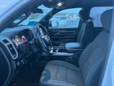 2020 RAM 1500 Big Horn Crew Cab 4x4 6'4' Box