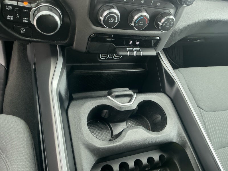 2023 RAM 1500 Big Horn Crew Cab 4x4 6'4' Box