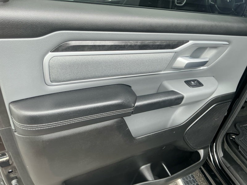 2023 RAM 1500 Big Horn Crew Cab 4x4 6'4' Box