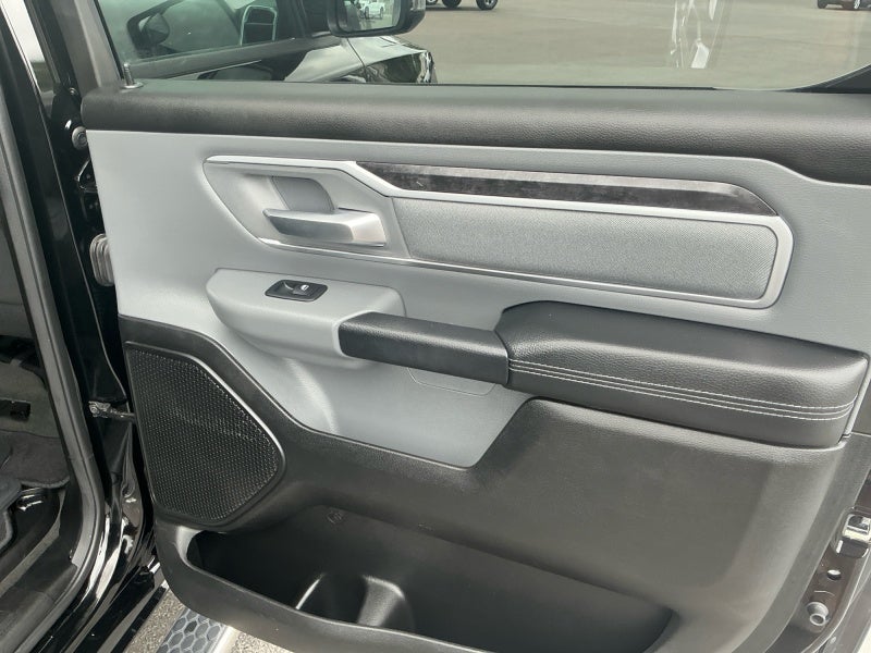 2023 RAM 1500 Big Horn Crew Cab 4x4 6'4' Box
