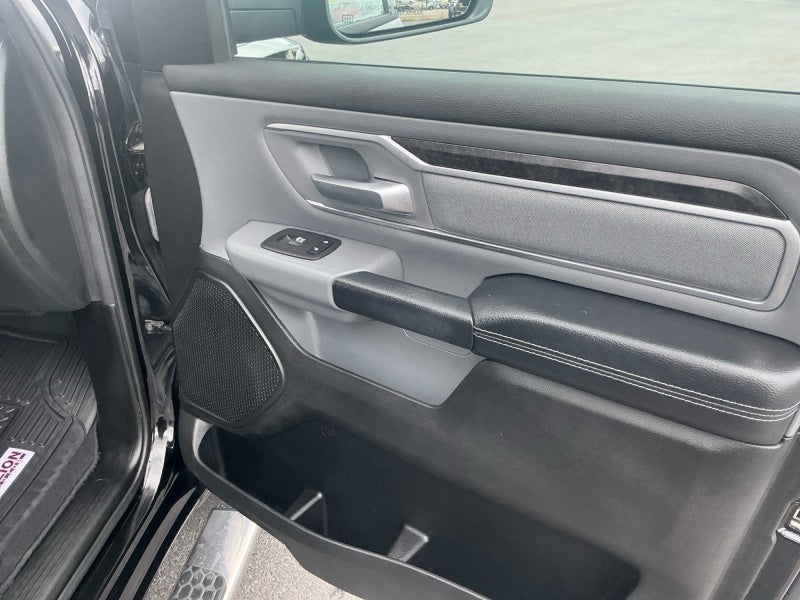 2023 RAM 1500 Big Horn Crew Cab 4x4 6'4' Box