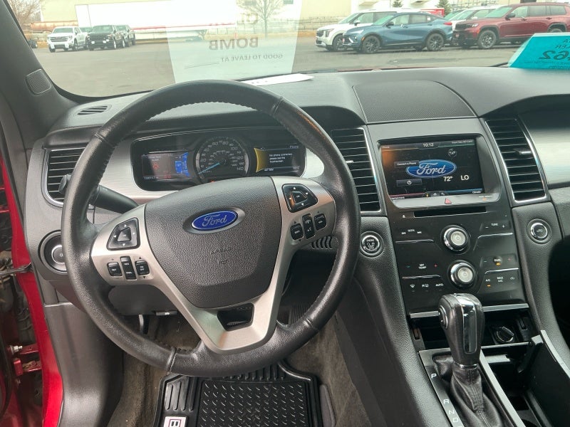 2015 Ford Taurus SEL