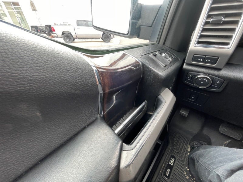 2015 Ford F-150 Platinum