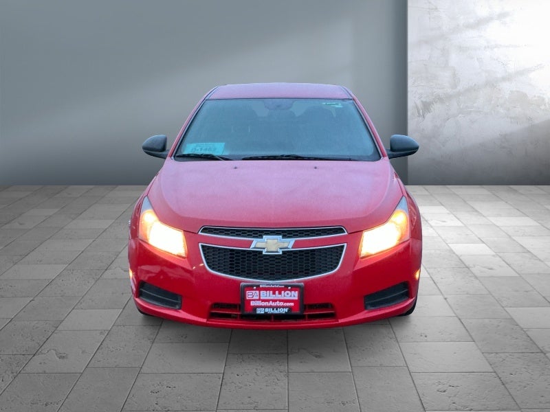 Used 2014 Chevrolet Cruze LS with VIN 1G1PA5SH5E7188095 for sale in Sioux Falls, SD