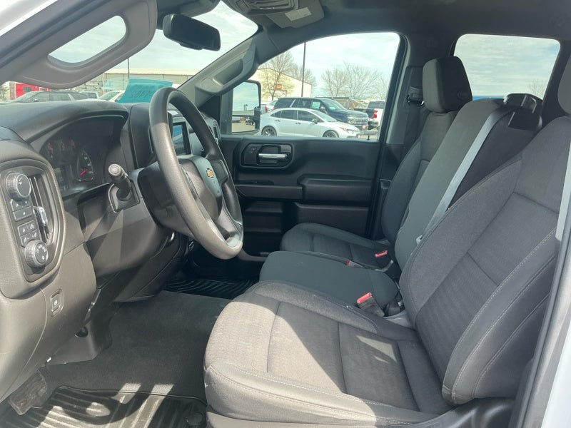 2024 Chevrolet Silverado 2500HD Custom