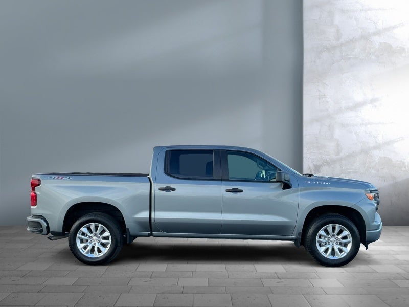 2025 Chevrolet Silverado 1500 4WD Crew Cab Short Bed Custom