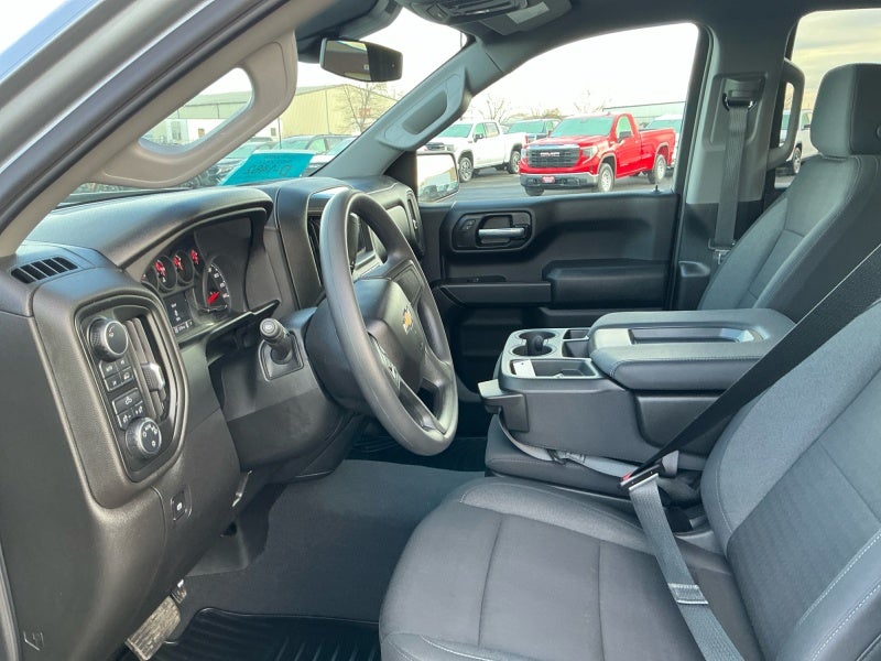 2025 Chevrolet Silverado 1500 4WD Crew Cab Short Bed Custom