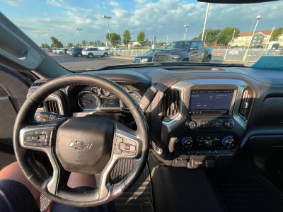 2020 Chevrolet Silverado 1500 4WD Crew Cab Short Bed RST