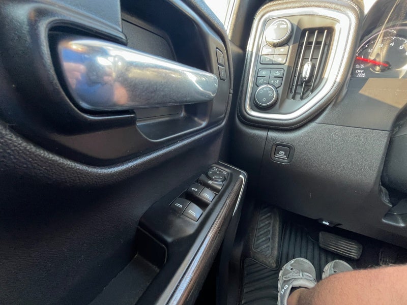 2020 Chevrolet Silverado 1500 4WD Crew Cab Short Bed RST