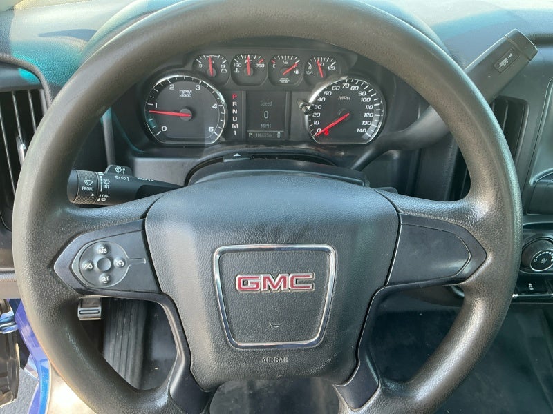 2015 GMC Sierra 3500HD Chassis 4WD Crew Cab 171.5' WB, 59.06' CA