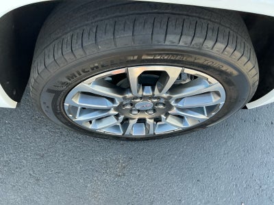 2023 GMC Acadia AWD Denali