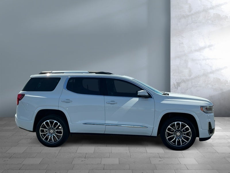 2023 GMC Acadia AWD Denali