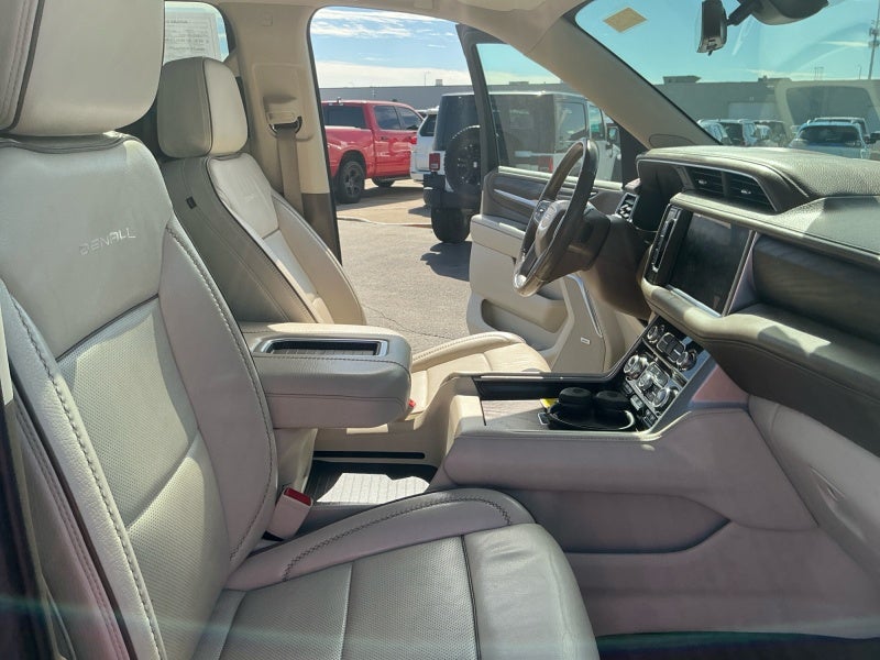 2021 GMC Yukon XL 4WD Denali