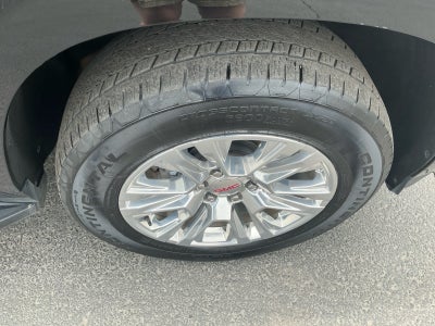 2025 GMC Yukon XL 4WD Denali