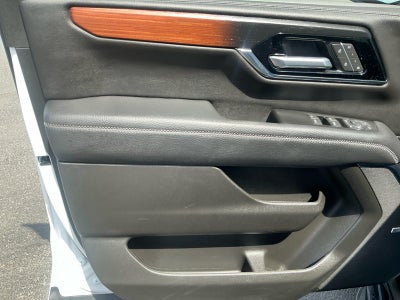 2025 GMC Yukon XL 4WD Denali