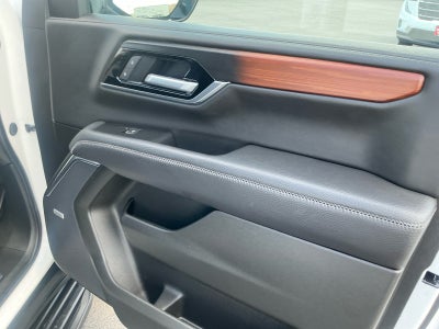 2025 GMC Yukon XL 4WD Denali