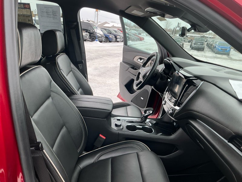 2023 Chevrolet Traverse AWD Premier