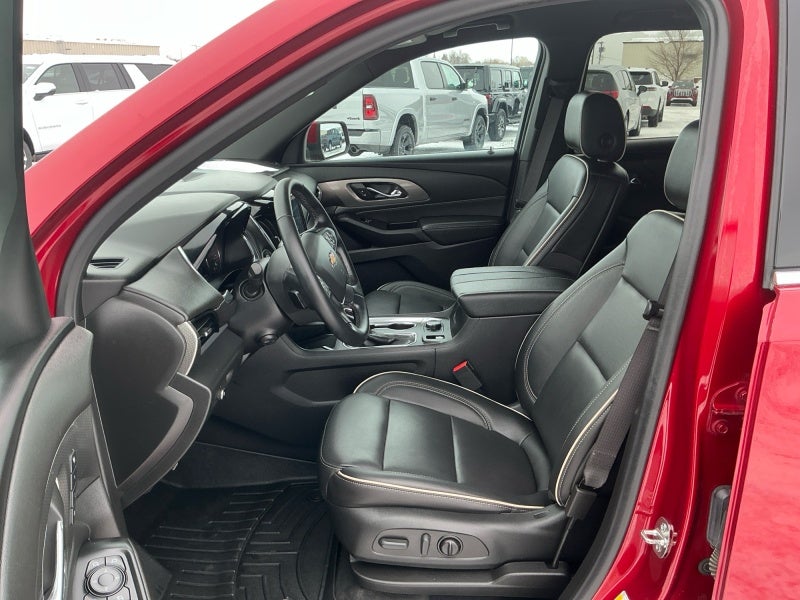 2023 Chevrolet Traverse AWD Premier
