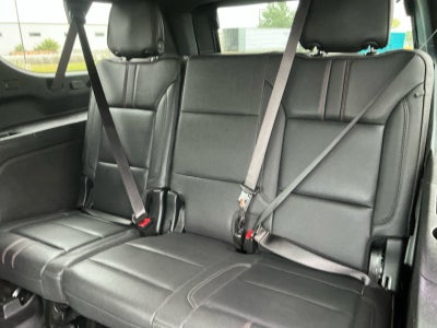 2026 Chevrolet Suburban RST, 4WD
