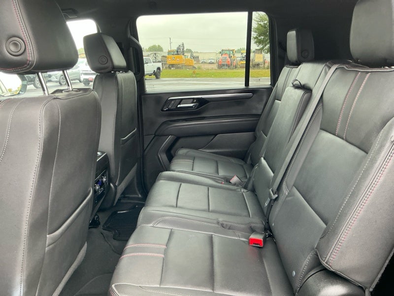 2026 Chevrolet Suburban RST, 4WD