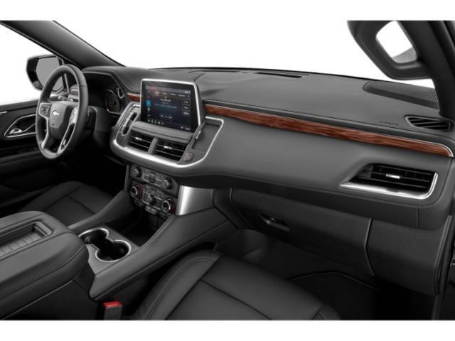 2024 Chevrolet Suburban 4WD LT