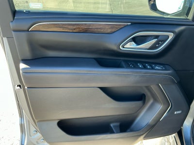 2022 Chevrolet Suburban 4WD Premier