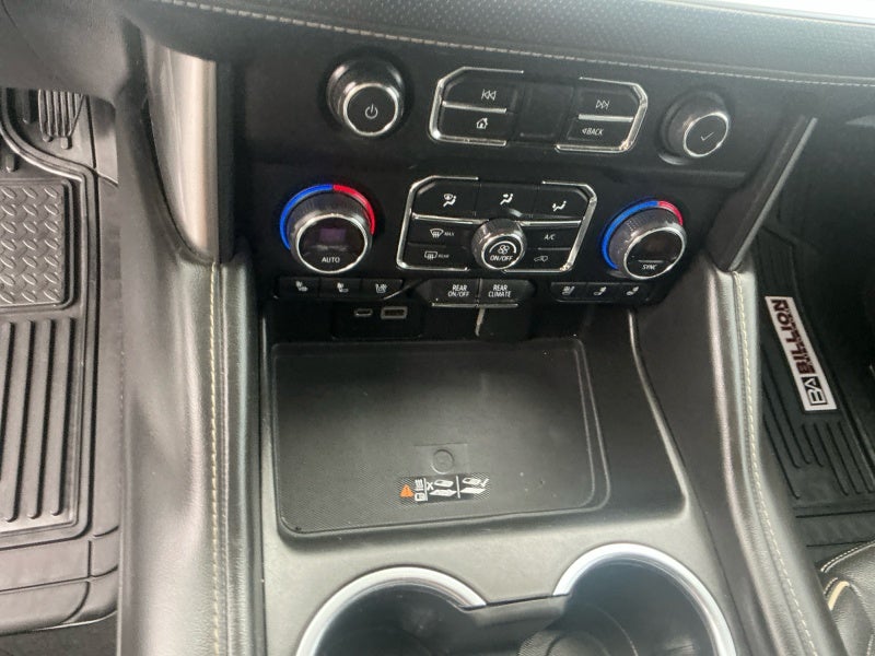 2022 Chevrolet Suburban Premier