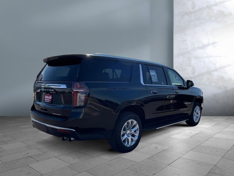 2024 Chevrolet Suburban 4WD Premier