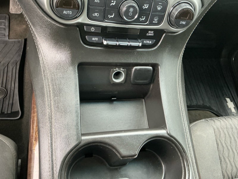 2018 Chevrolet Suburban LS