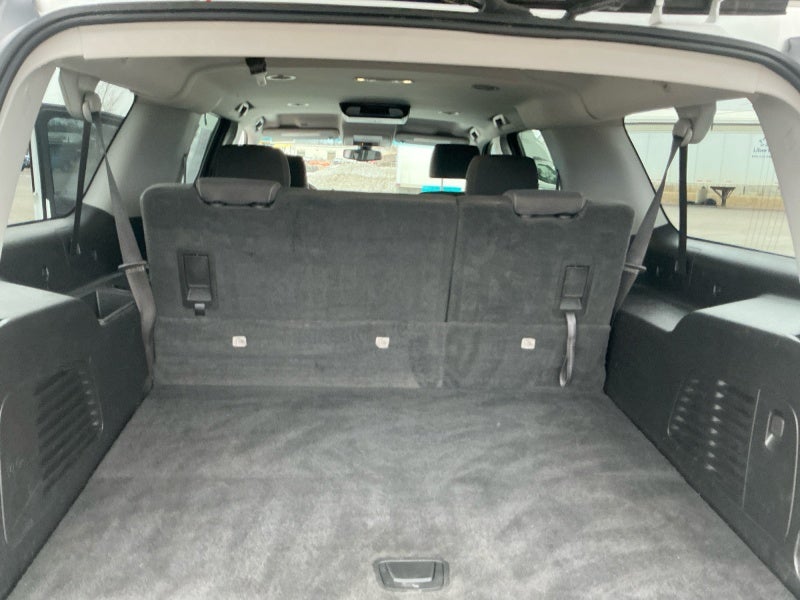 2018 Chevrolet Suburban LS