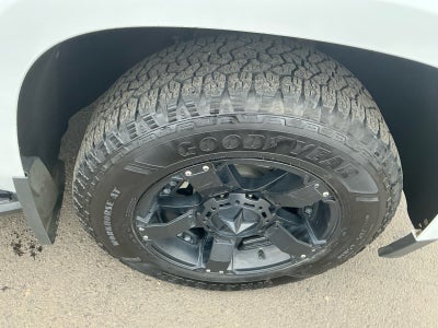 2018 Chevrolet Suburban LS