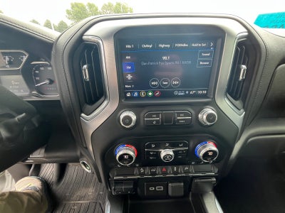 2022 GMC Sierra 2500HD 4WD Crew Cab Standard Bed SLT