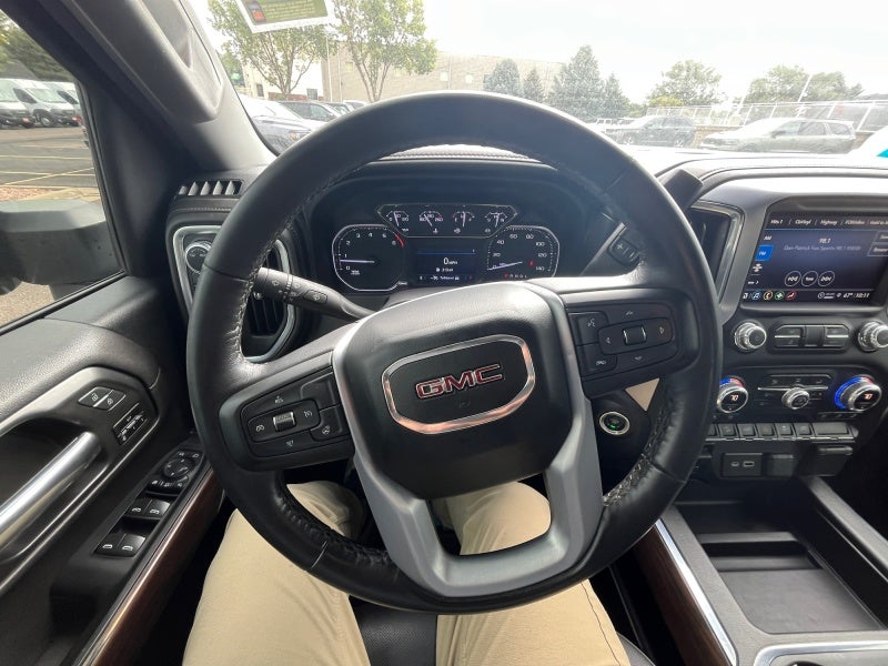 2022 GMC Sierra 2500HD 4WD Crew Cab Standard Bed SLT