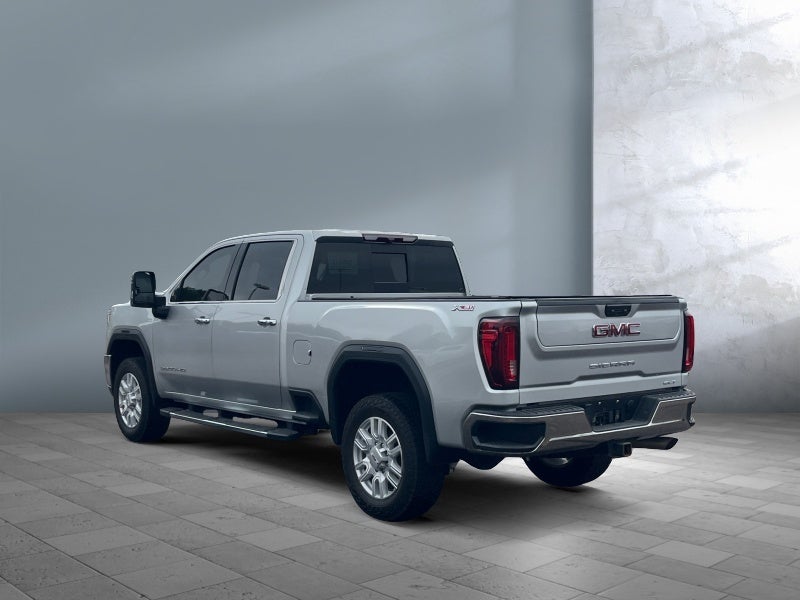 2022 GMC Sierra 2500HD 4WD Crew Cab Standard Bed SLT