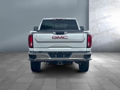 2022 GMC Sierra 2500HD 4WD Crew Cab Standard Bed SLT