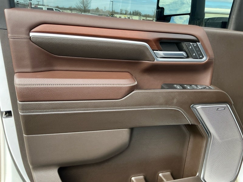 2024 GMC Sierra 3500HD 4WD Crew Cab Standard Bed Denali