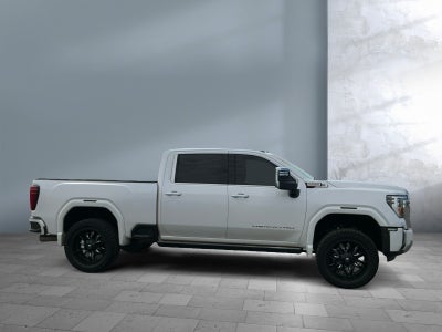 2024 GMC Sierra 3500HD 4WD Crew Cab Standard Bed Denali