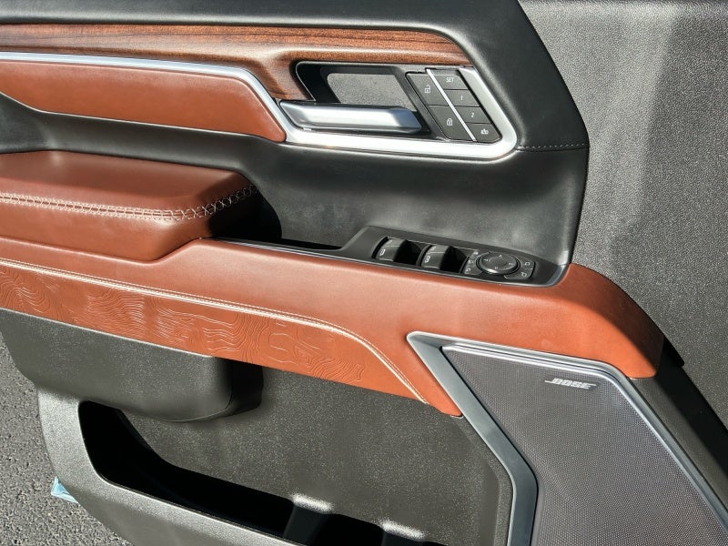 2025 GMC Sierra 3500HD 4WD Crew Cab Standard Bed Denali Ultimate