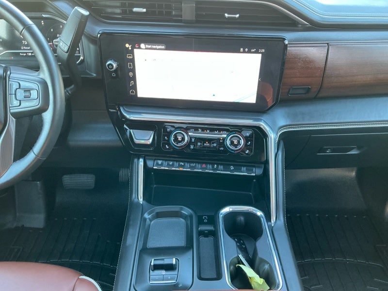 2025 GMC Sierra 3500HD 4WD Crew Cab Standard Bed Denali Ultimate