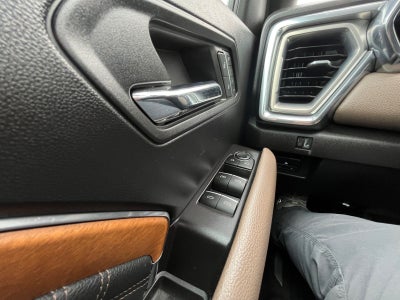 2023 GMC Canyon 4WD Crew Cab Short Box Denali