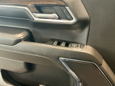 2024 GMC Sierra 1500 4WD Crew Cab Short Box Elevation with 3SB