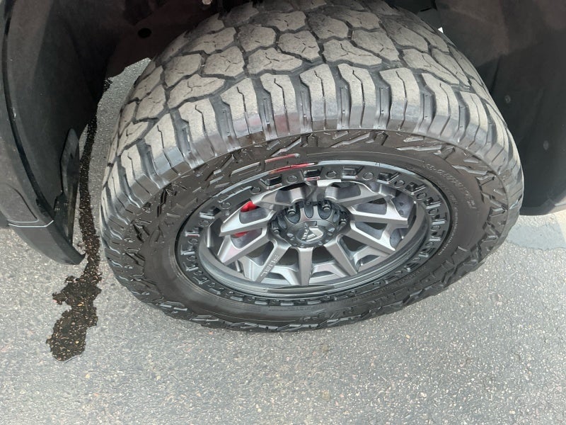 2024 GMC Sierra 1500 4WD Crew Cab Short Box AT4