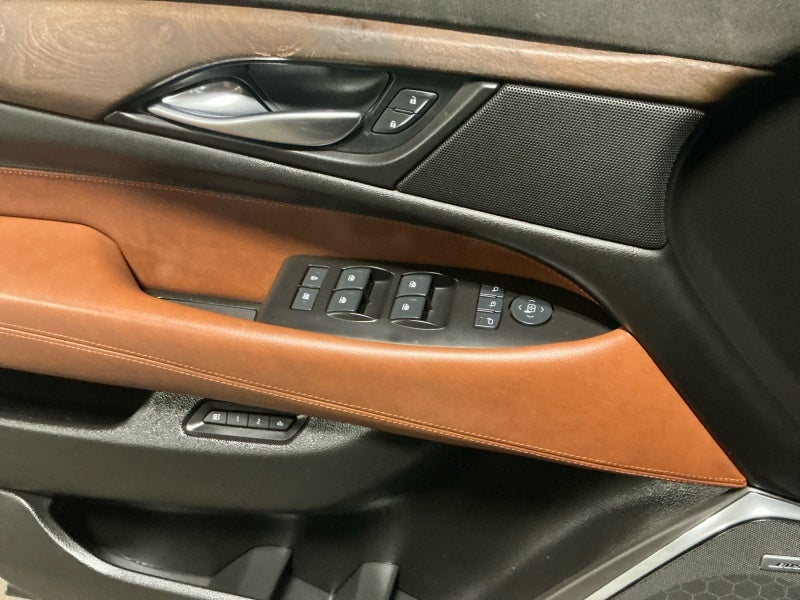 2016 Cadillac Escalade Luxury Collection