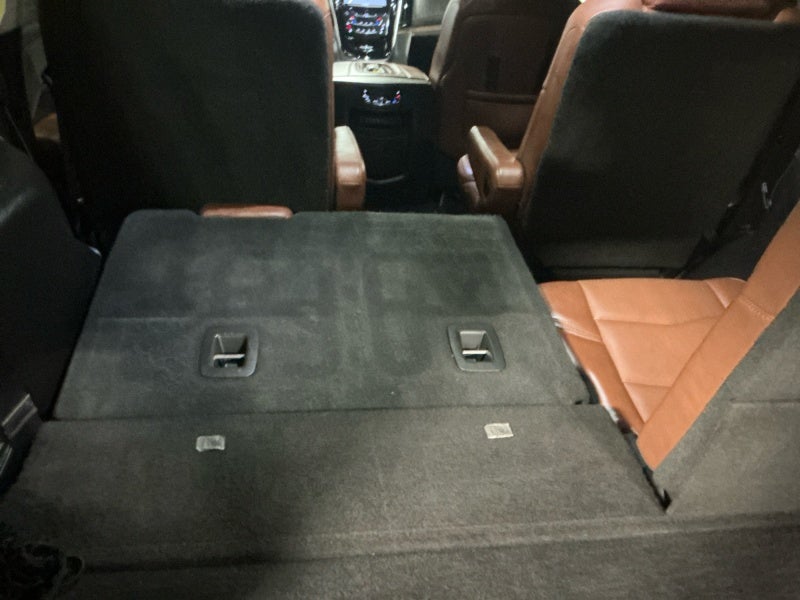 2016 Cadillac Escalade Luxury Collection