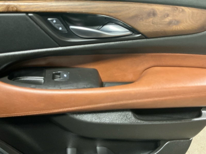 2016 Cadillac Escalade Luxury Collection