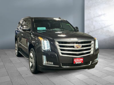 2016 Cadillac Escalade Luxury Collection